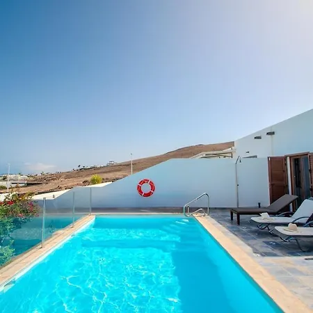 Casa Serena Panoramic Views, Ac And Pool Σπίτι διακοπών *