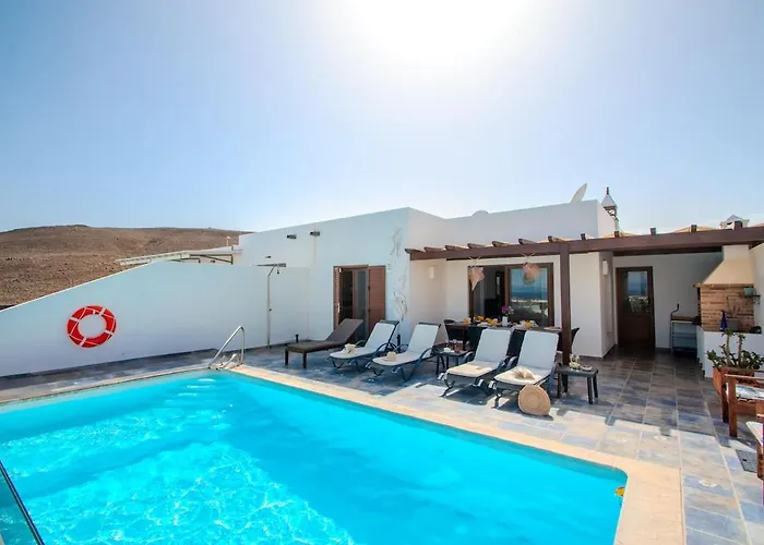 Casa Serena Panoramic Views, Ac And Pool Ferienhaus *